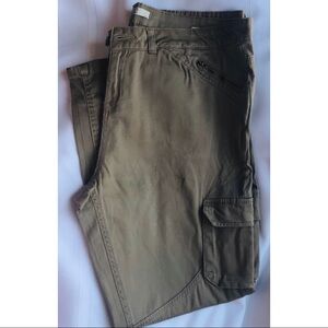 🌺NWOT Khakis